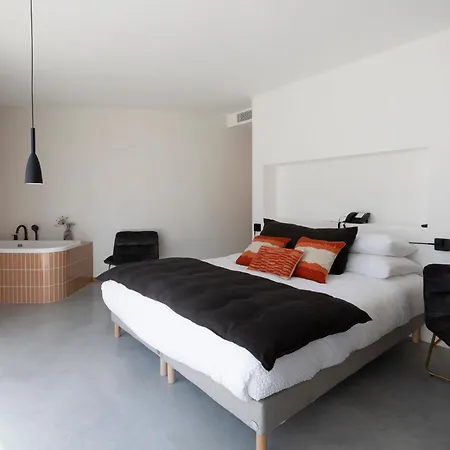 A Speranza Avec Piscine Privative Chauffee 5*