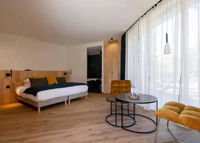 A Speranza Avec Piscine Privative Chauffée Hotel