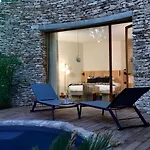 Hotell A Speranza Avec Piscine Privative Chauffee 5*