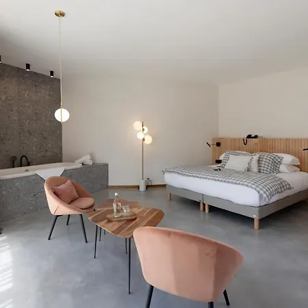 A Speranza Avec Piscine Privative Chauffee 5*