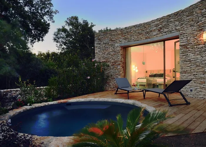 A Speranza Avec Piscine Privative Chauffee 5*